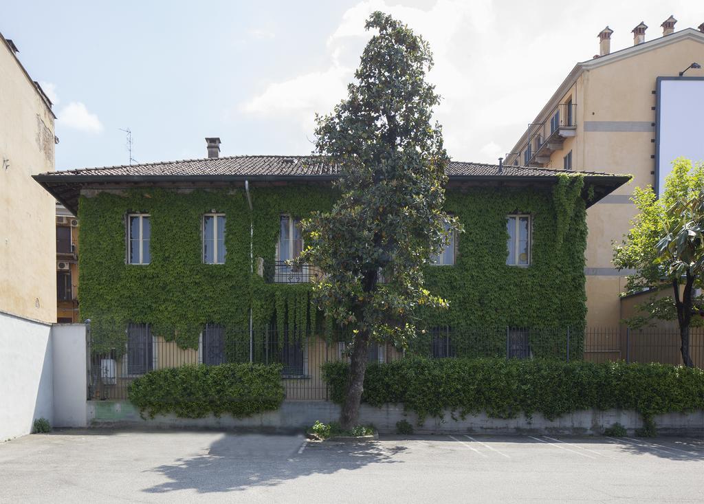 Ekoliving Bed & Breakfast Milan Bagian luar foto