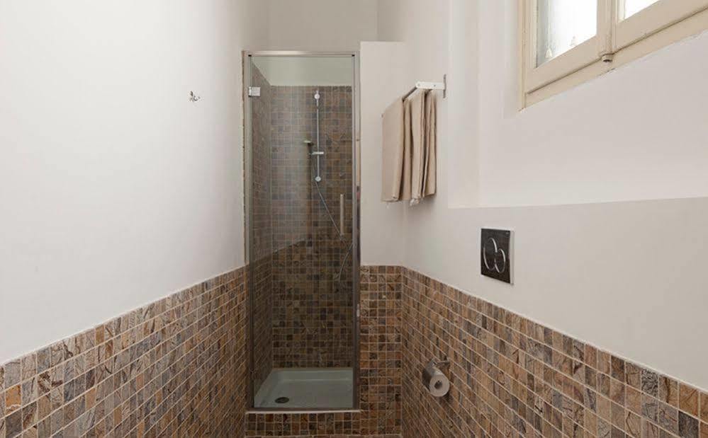 Ekoliving Bed & Breakfast Milan Bagian luar foto
