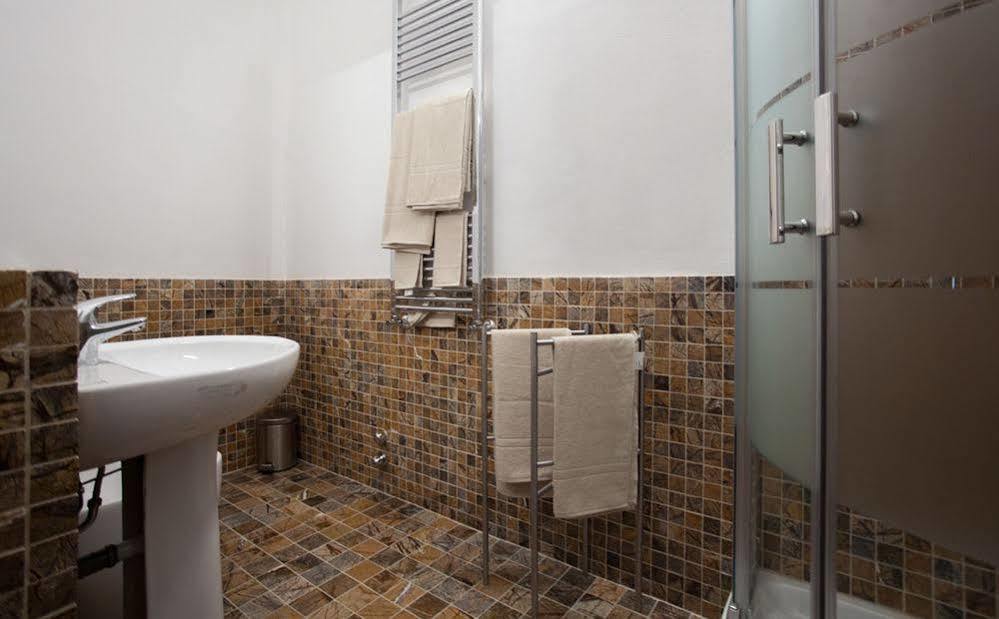 Ekoliving Bed & Breakfast Milan Bagian luar foto